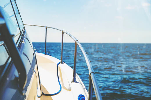 Navigate with Confidence How to Choose the Right GPS for Your Boat