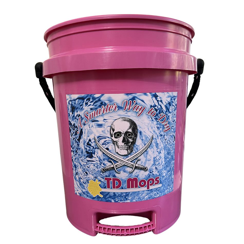 TD Mop Pink 5-Gallon Grip Bucket with Rope Handle and Ergonomic Bottom Grip